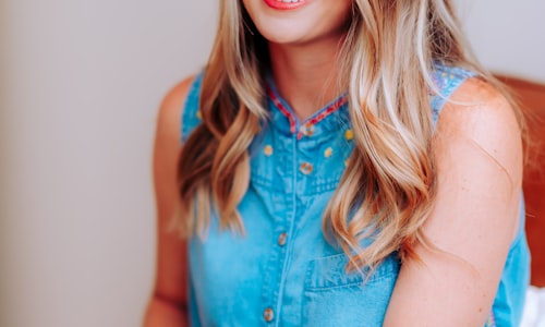 巴西国家足球队训练照片 - 黄色球衣球员